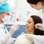 دلایل ایجاد کننده و راه های درمان بوی بد دهان
