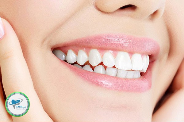 عوارض و مضرات جوش شیرین برای دندان و سفيد كردن دندان
